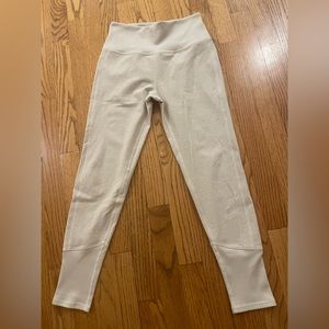 ALOSOFT 7/8" Legging - Ivory